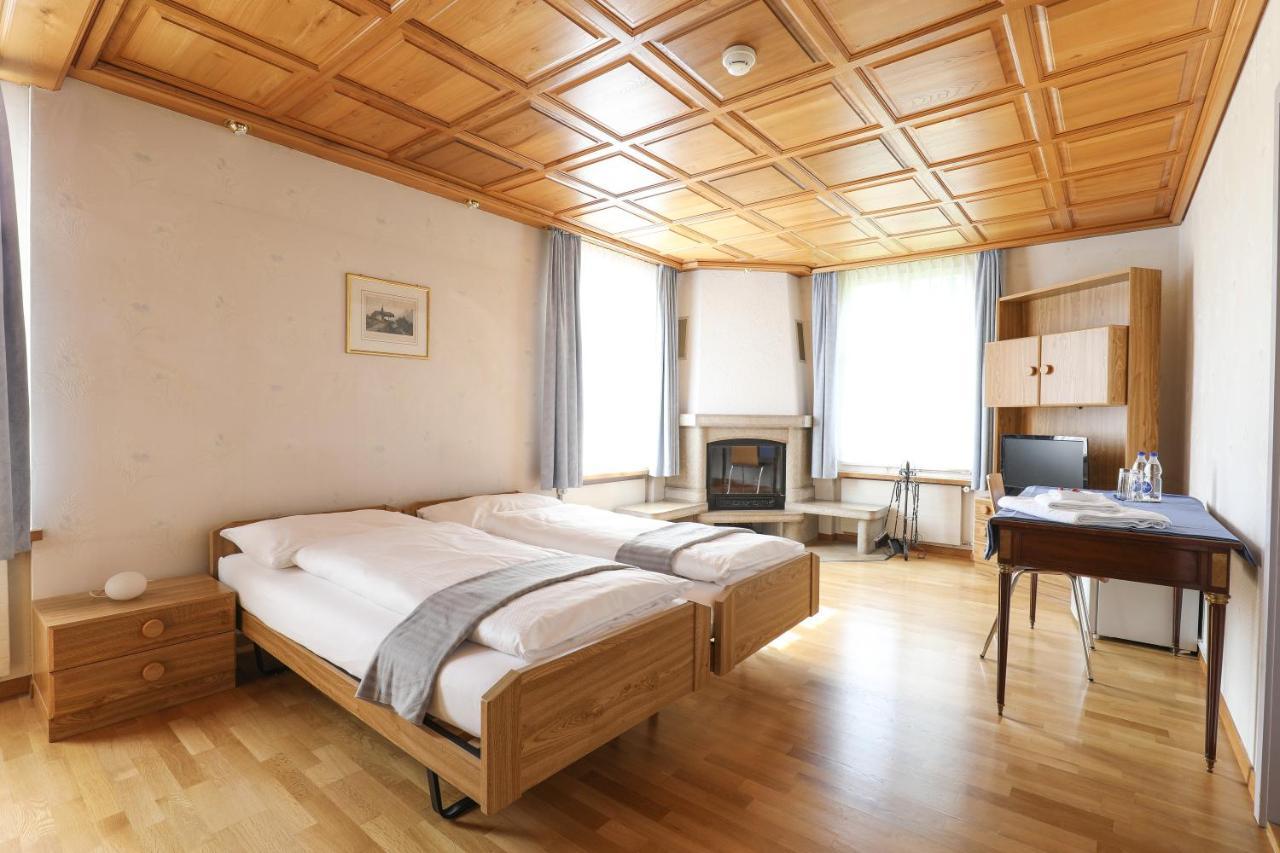 Hotel Loewen Niederuzwil Exteriör bild
